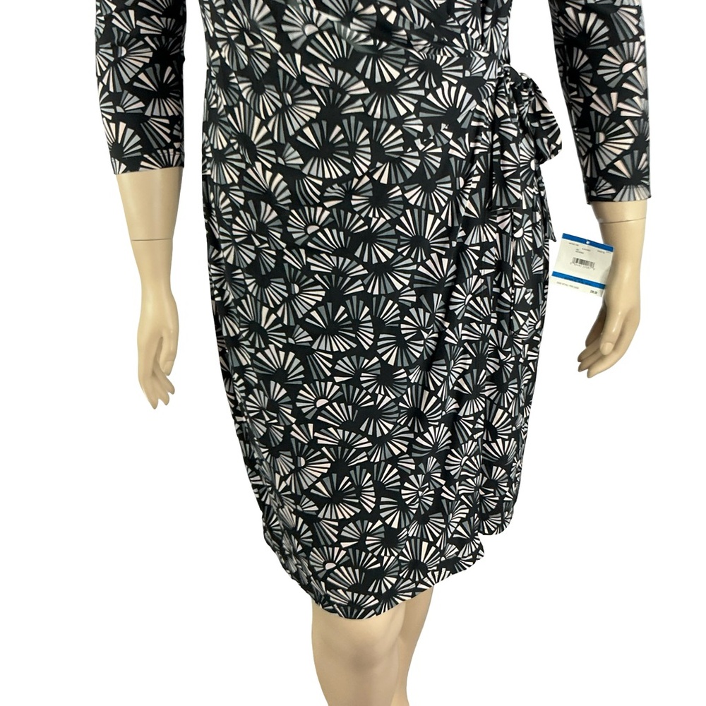Anne Klein Faux Wrap Dress Black Gray Geometric Size XL - Picture 3 of 7